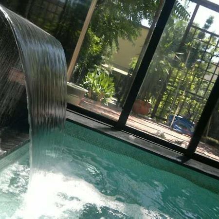 피사 La Casa Con Piscina Riscaldata Interna Anna Luxury Garden 아파트 외부 사진